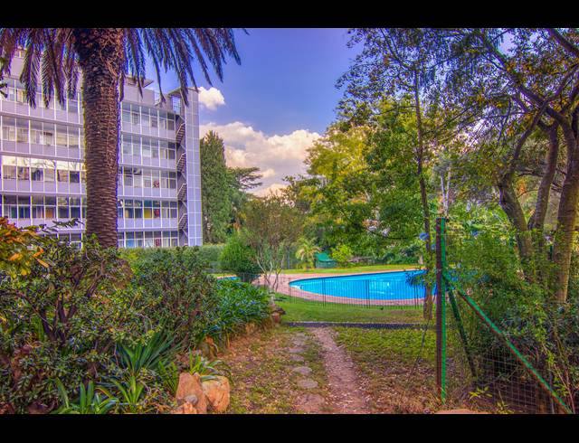 2 BEDROOM APARTMENT FOR SALE IN ATHOLL